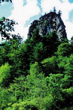  Introduction to the main peak of Weihu Mountain