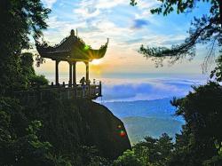  Introduction to Scenic Spots of Guiping West Mountain