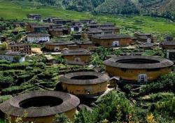  Introduction to Hakka Tulou Scenic Spots