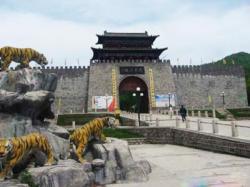  Introduction to Hailin Weihu Mountain City Scenic Spots