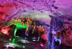  Introduction to Xuansu Cave Scenic Spot